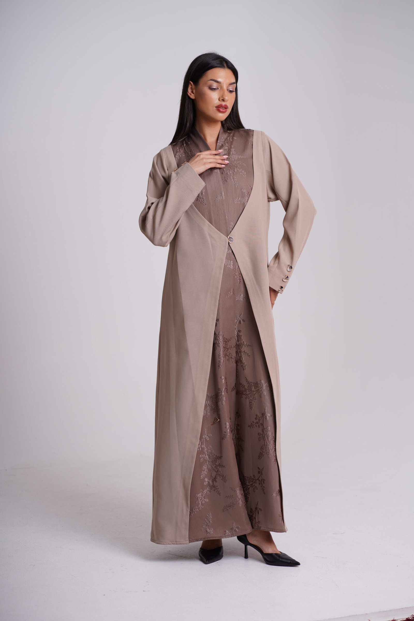 Taupe